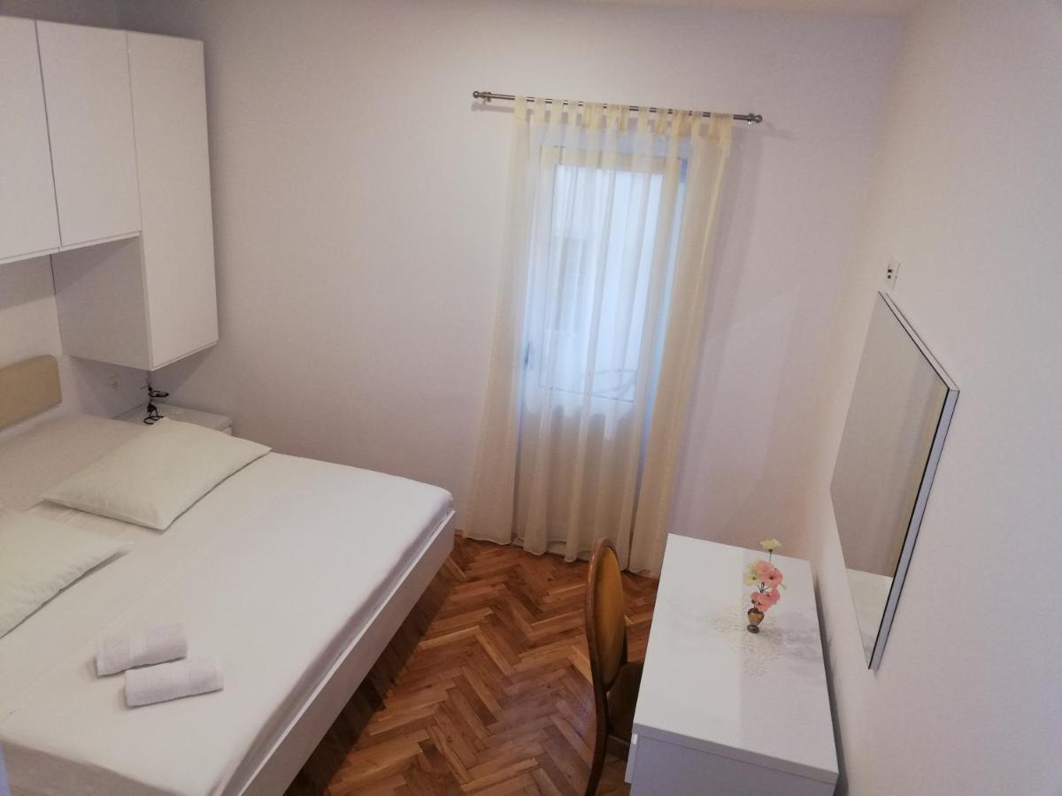 Apartment Anita Makarska Bagian luar foto